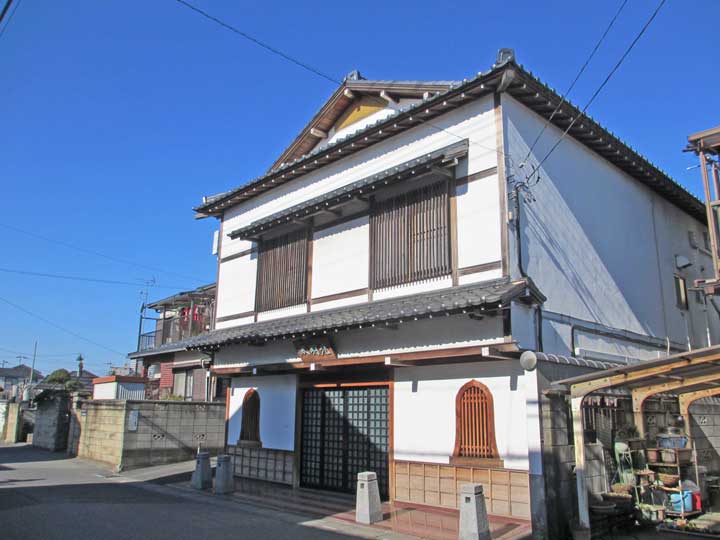 西往寺光明殿の外観